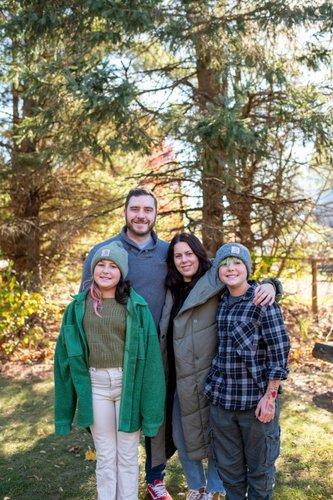 mobile - carousel-hero-element image-14