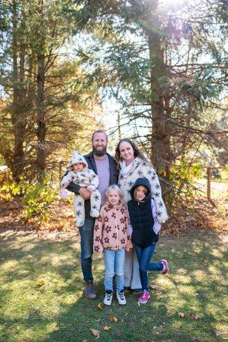 mobile - carousel-hero-element image-12