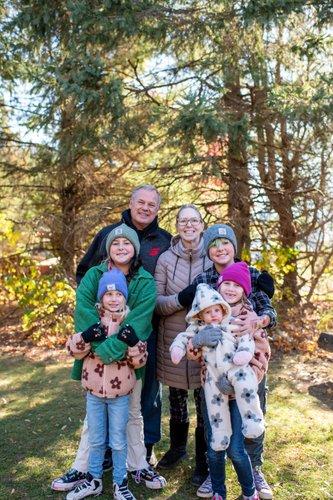 mobile - carousel-hero-element image-11